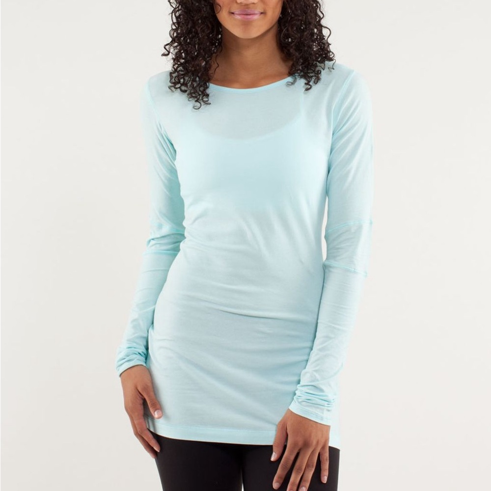 Lululemon Devotion Long Sleeve Tee
Aquamarine mint blue